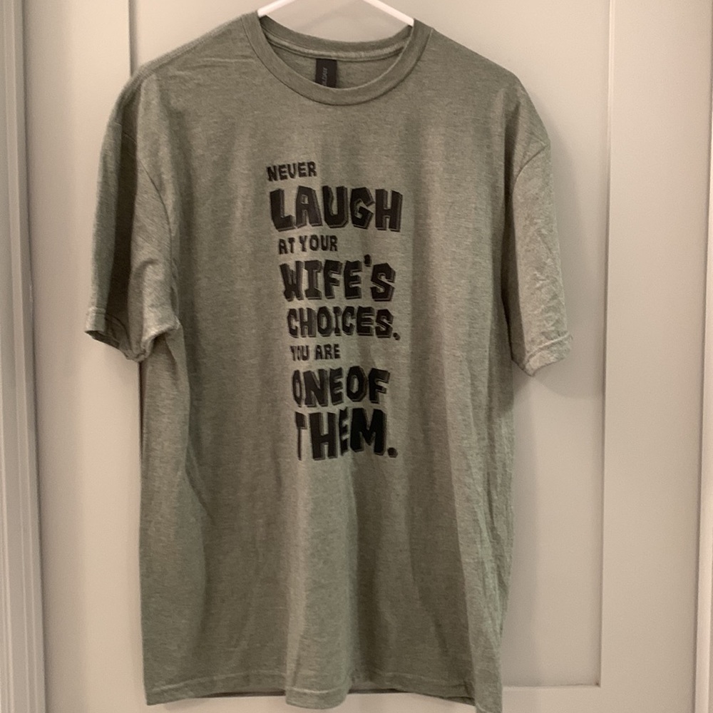 Gildan Green Joke Tee Shirt Size Large NWOT